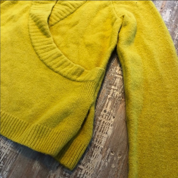NWOT Anthropologie Yellow Wool Blend Wrap Sweater - Picture 4 of 8